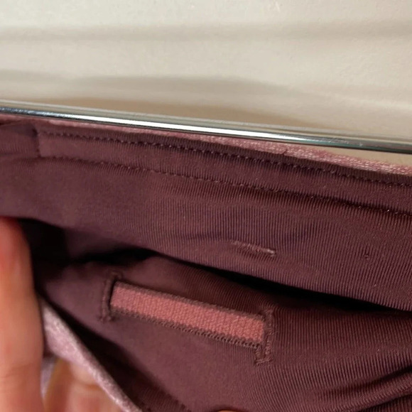 Lululemon Turn Around Tight Heathers Bordeaux Drama Size 4 - Picture 4 of 9